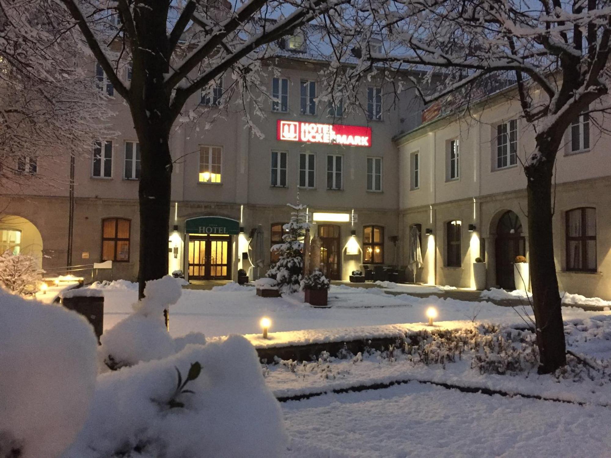 Hotel Uckermark Prenzlau Esterno foto